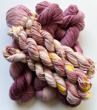 Load image into Gallery viewer, Foxglove Sock Set